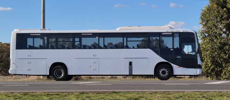 Jacobsons Hino RK260 Custom SB400 29